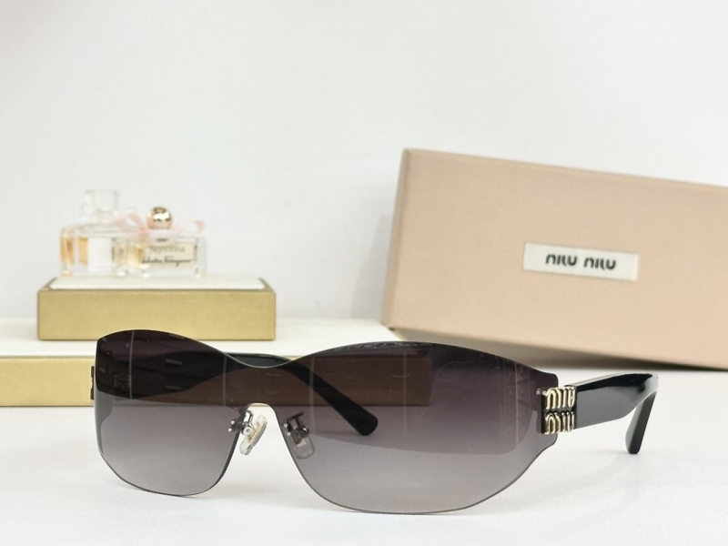 MIU MIU
